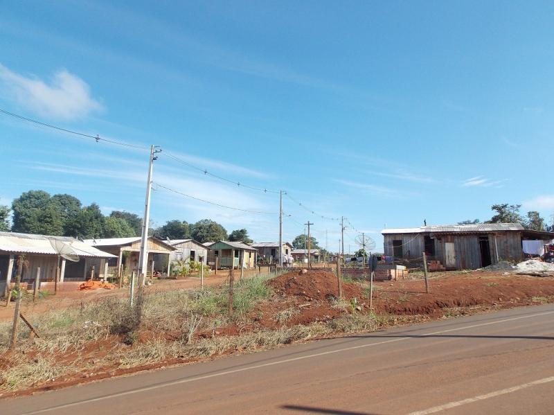 MORADORES DO LOTEAMENTO SOL NASCENTE SEGUEM SEM SOLUÇÃO